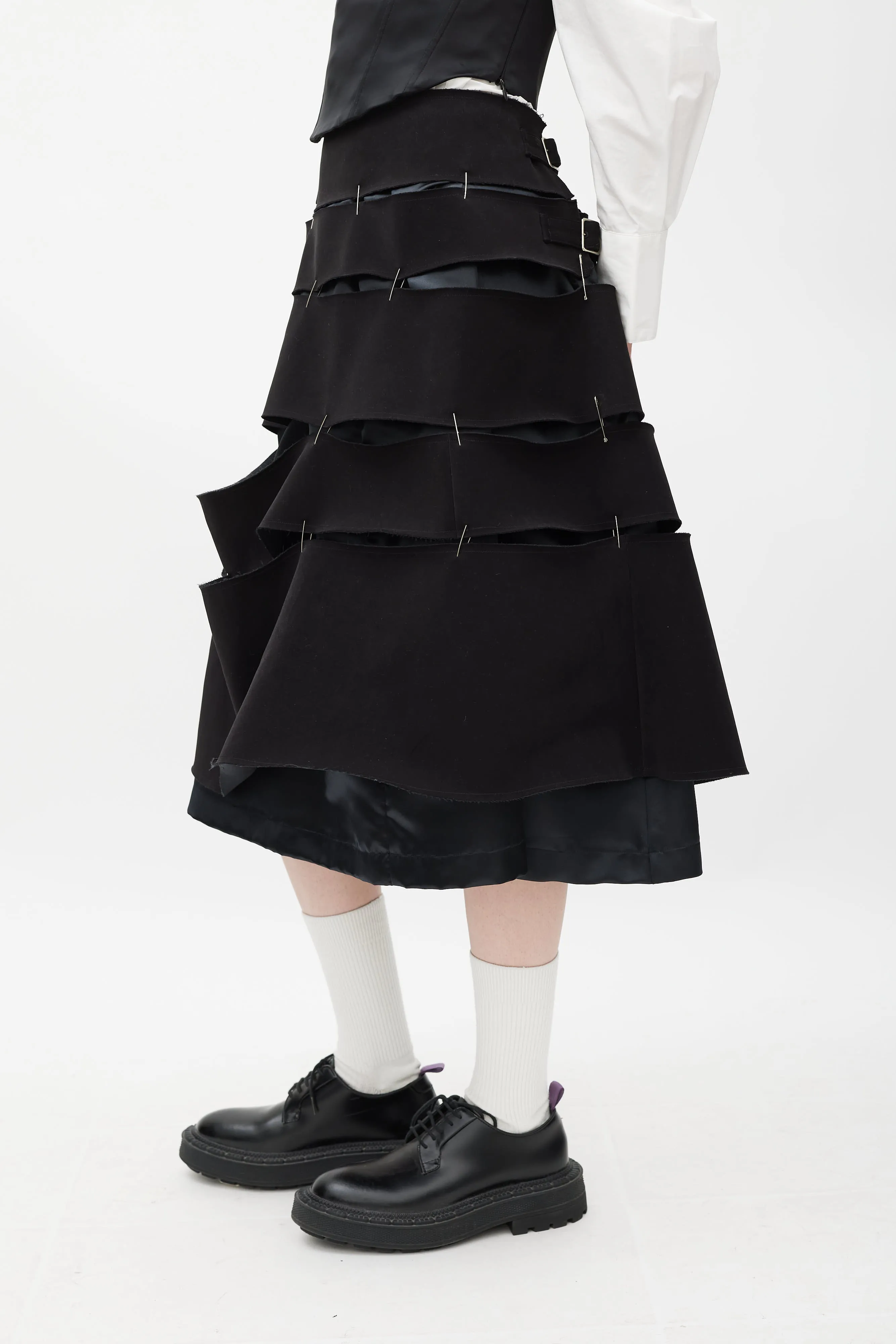 Black Tiered Safety Pin Buckle Skirt