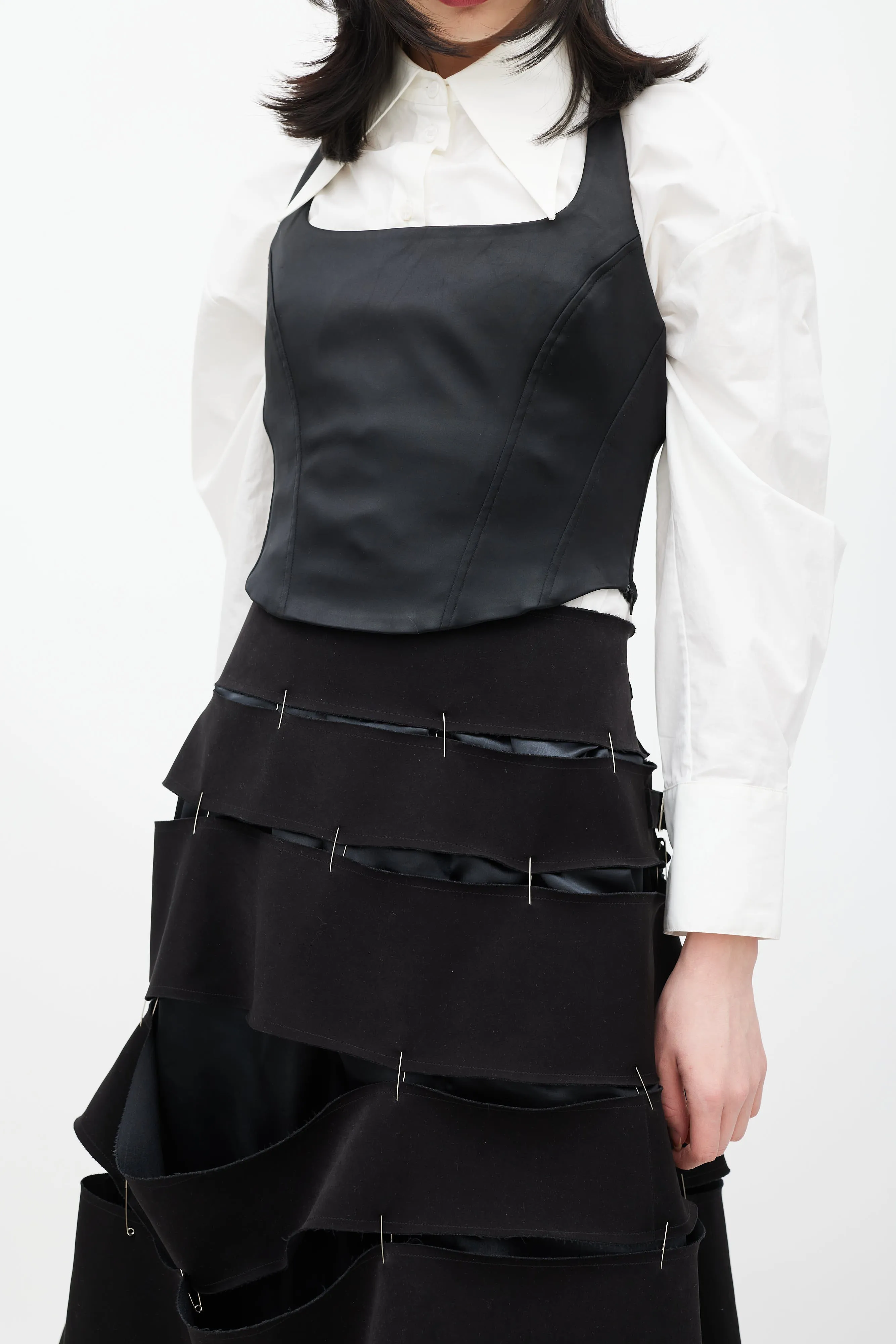 Black Tiered Safety Pin Buckle Skirt