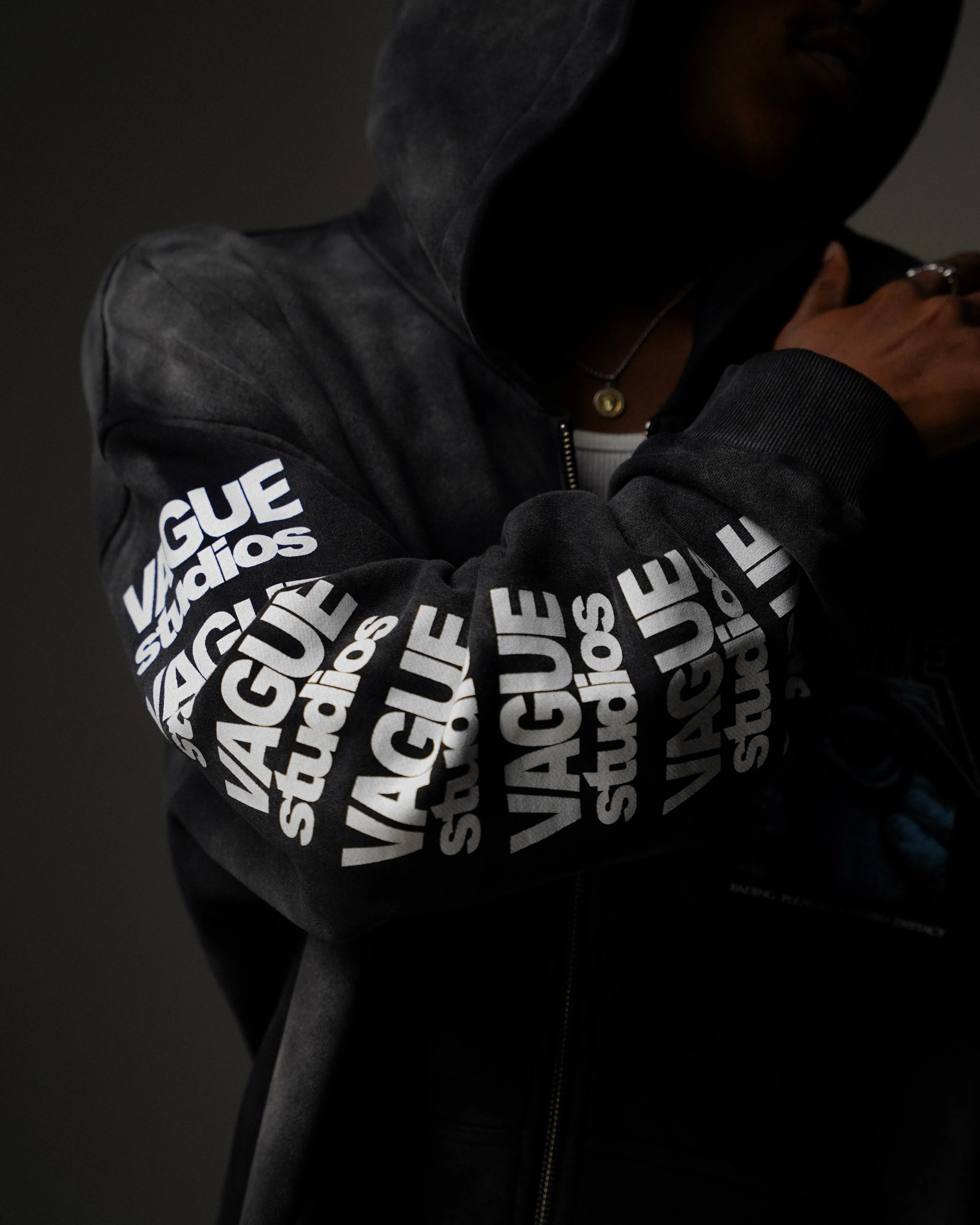 FADING PLEASURES ZIP UP [SUNBEAT BLACK]