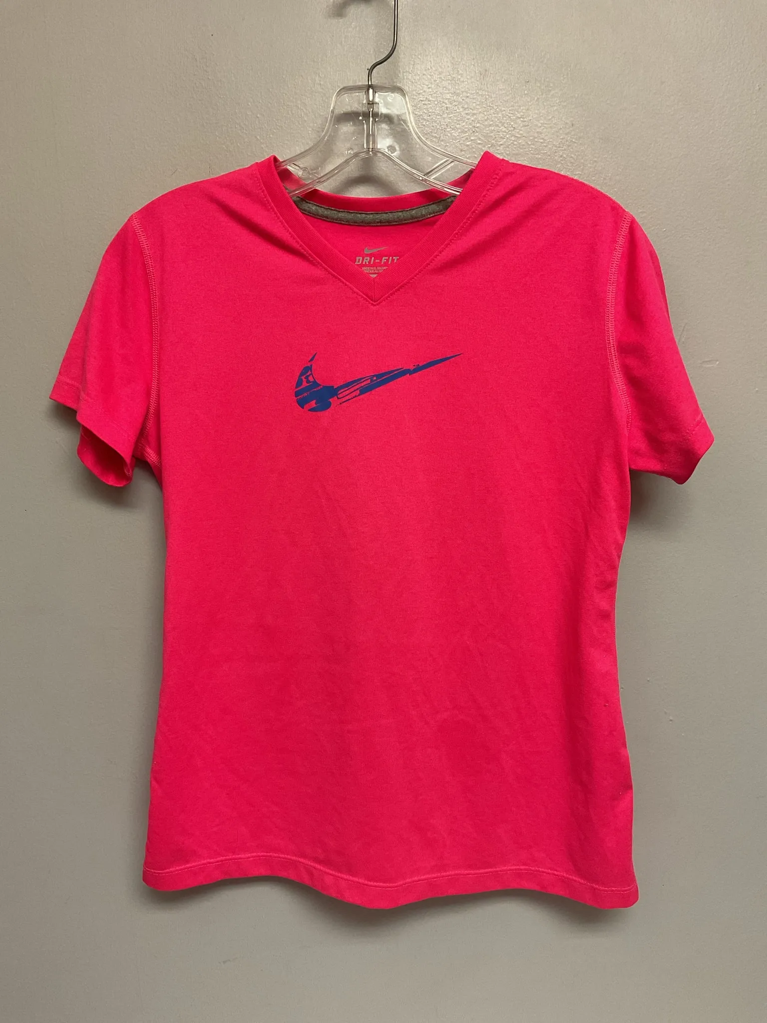 Nike Size 14 Coral & Blue Polyester Big Girls Tees/Polos/Tunics