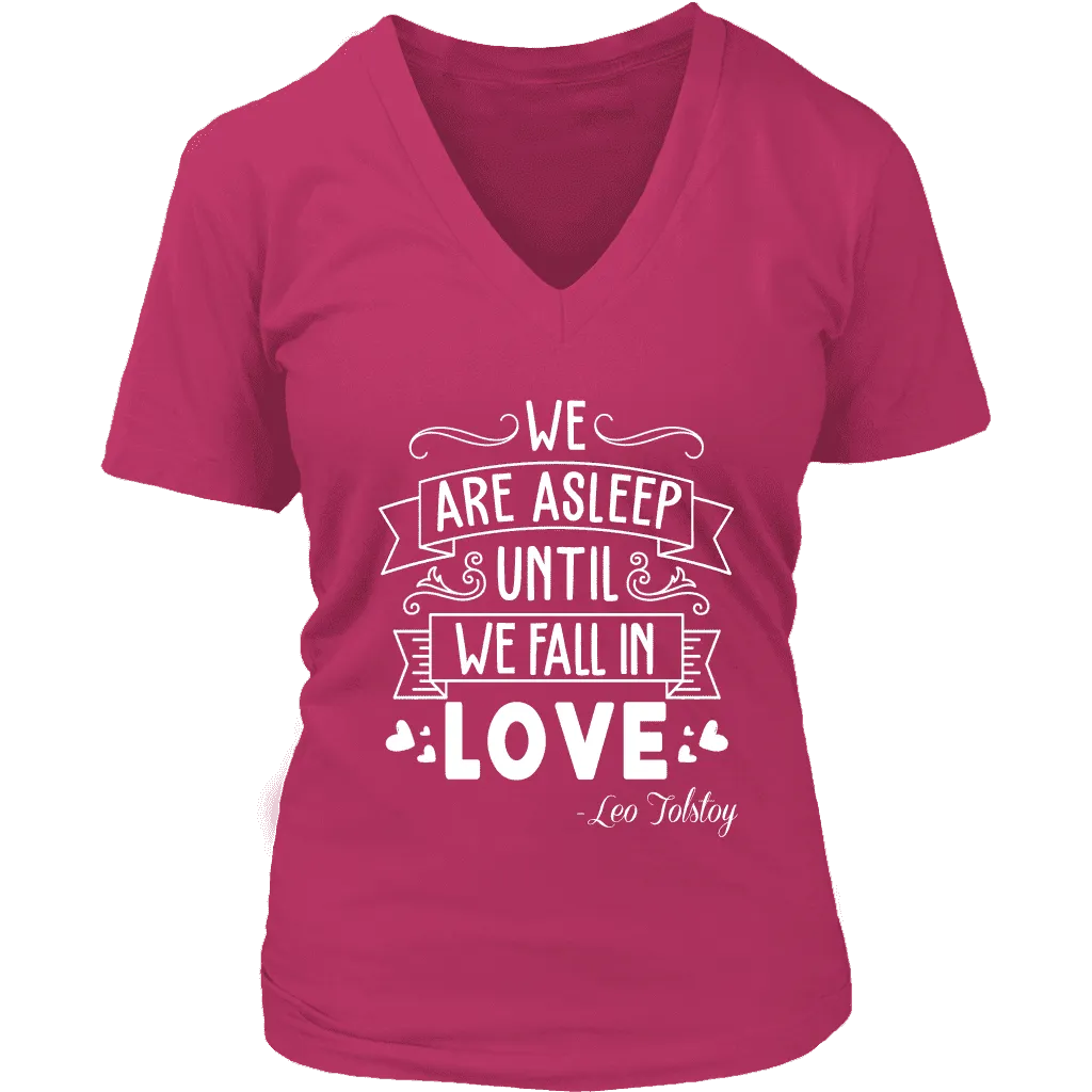 "We fall in love" V-neck Tshirt