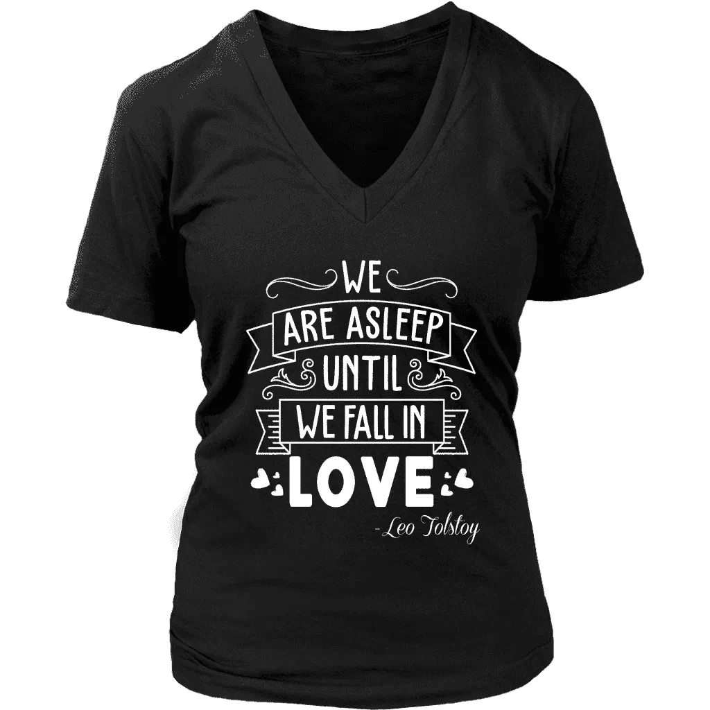 "We fall in love" V-neck Tshirt