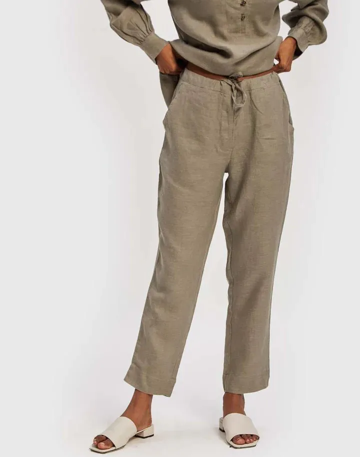 The Goes With Everything Pant in Dark Green